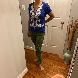 Blue Jersey shirt with embroidery detailing